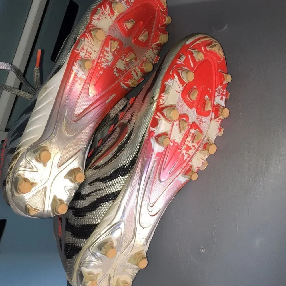 Rare Nike Hitop Alpha Soccer Futbol Cleats shoes